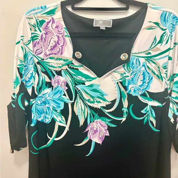 JM Collection Black Dress with Button Accents - Picture 3 of 8